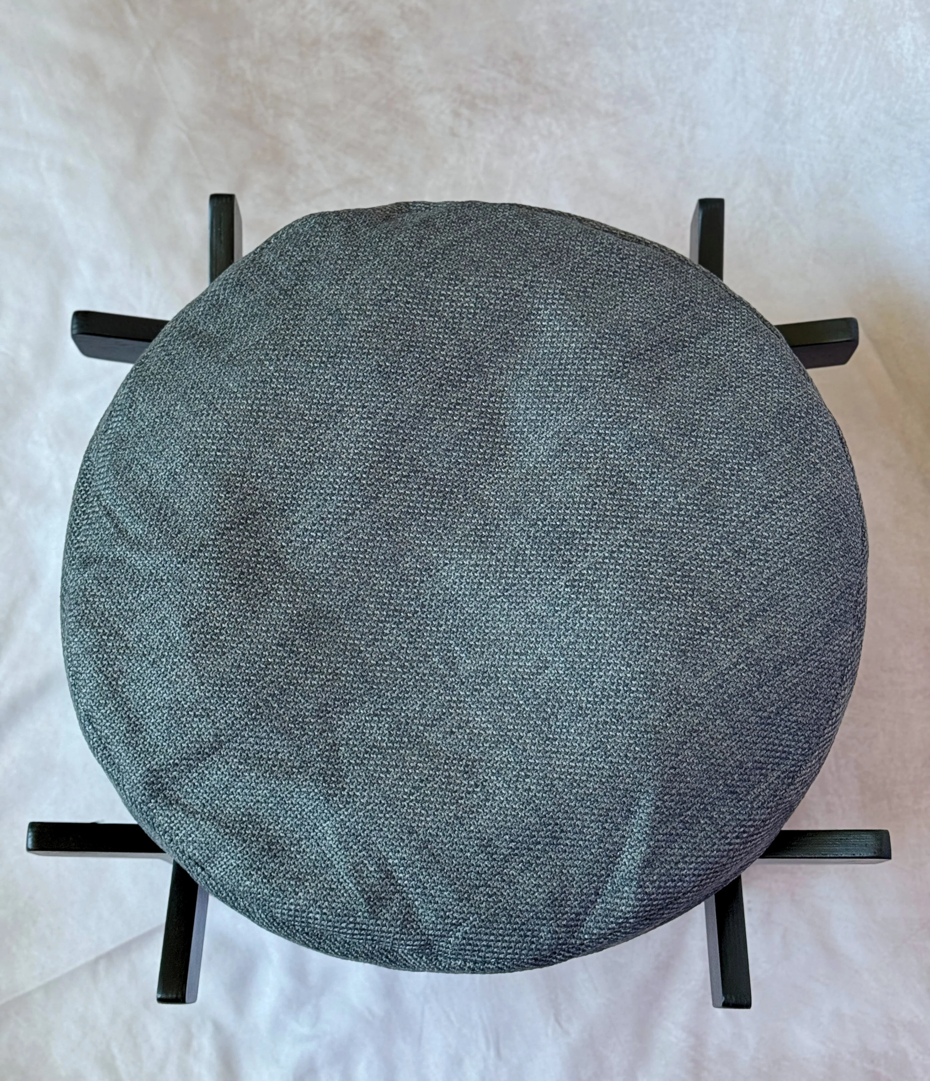 The Belmont Pet Chaise - Image 5