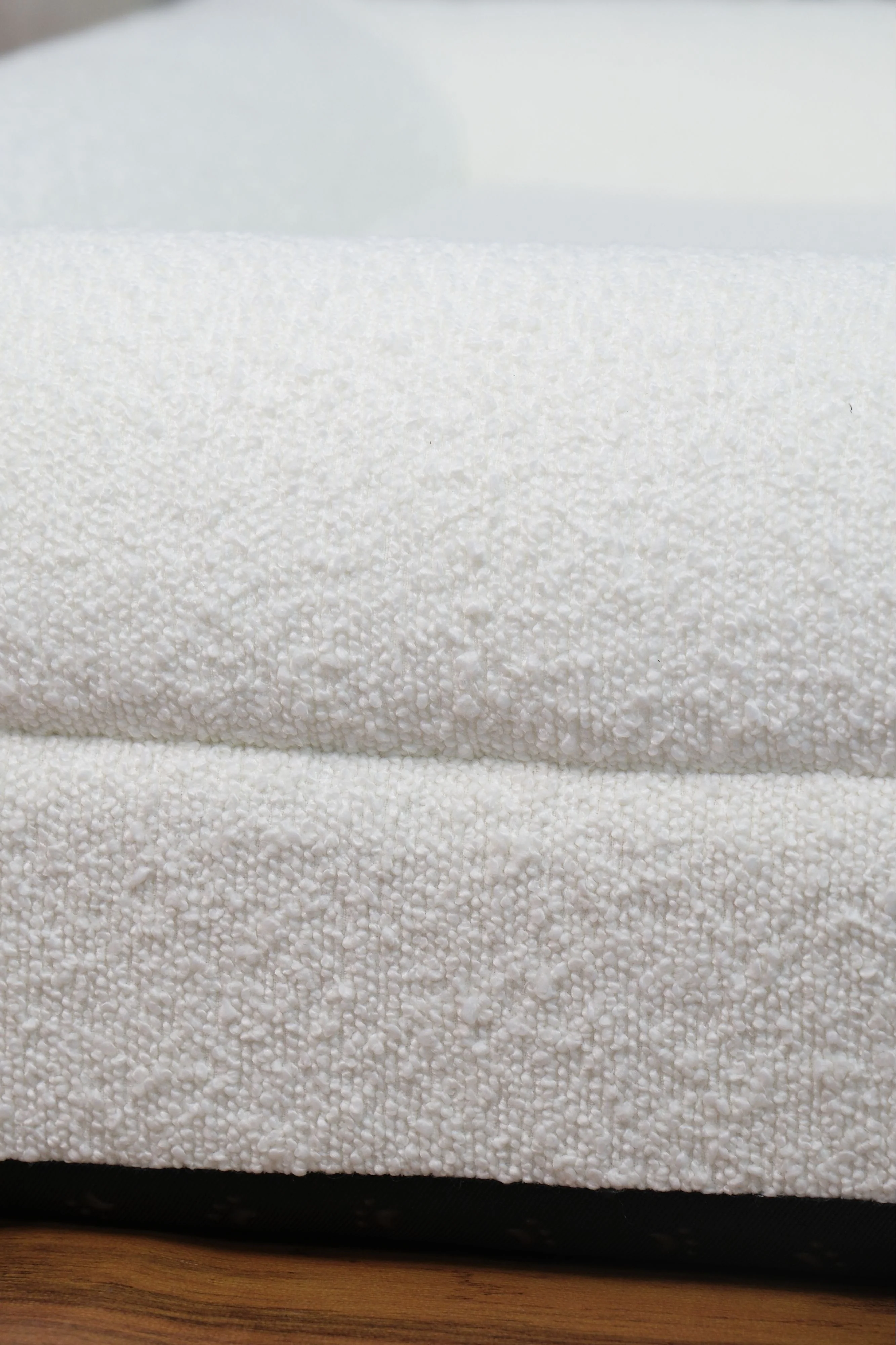 The Luxe Bouclé Restorative Pet Bed - Image 3